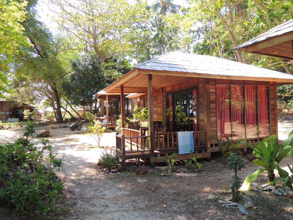 Coral Garden Resort Koh Kradan Buitenkant foto
