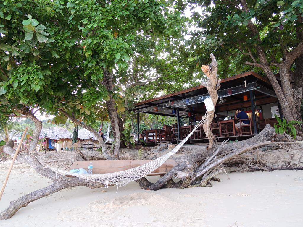 Coral Garden Resort Koh Kradan Buitenkant foto
